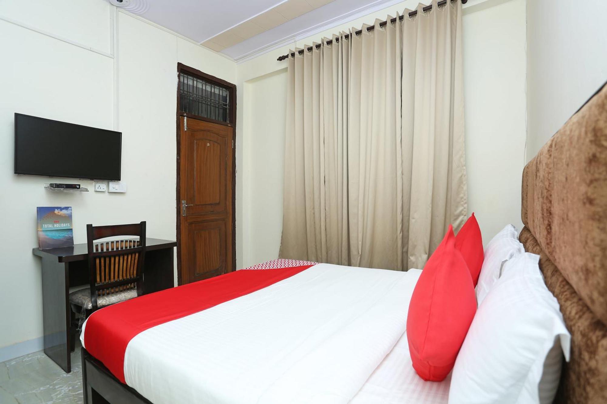 Hotel O Awesome Villa Near Appu Ghar Gurgaon Bagian luar foto